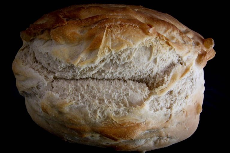W jaki sposób powstaje chleb i inne pieczywo?