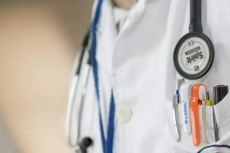 Zdrowie na wyciągnięcie ręki – innowacje w mimedica
