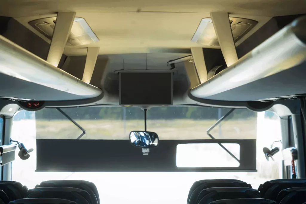 Przewozy autokarowe jako wygodna forma podróżowania grupowego