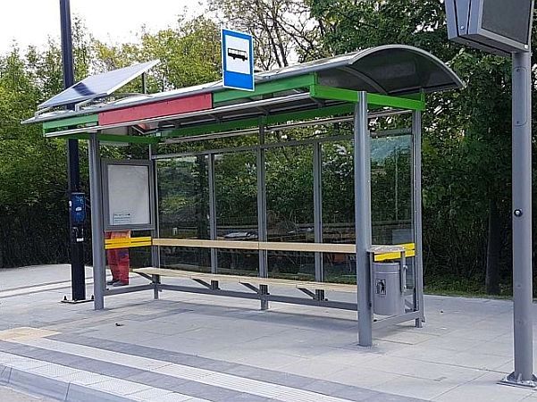 Inteligentne przystanki (smart city) – przyszłość transportu publicznego